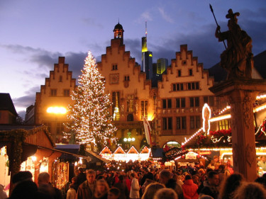 Frankfurter_weihnachtsmarkt_nacht[1]